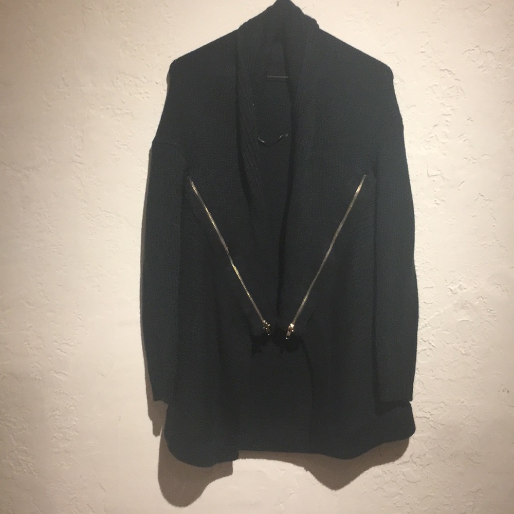 Black Cardigan w/Zip Detail